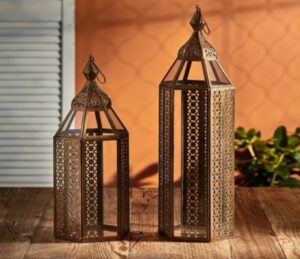 Handcrafted wooden lantern made in Saharanpur, Uttar Pradesh for home decor